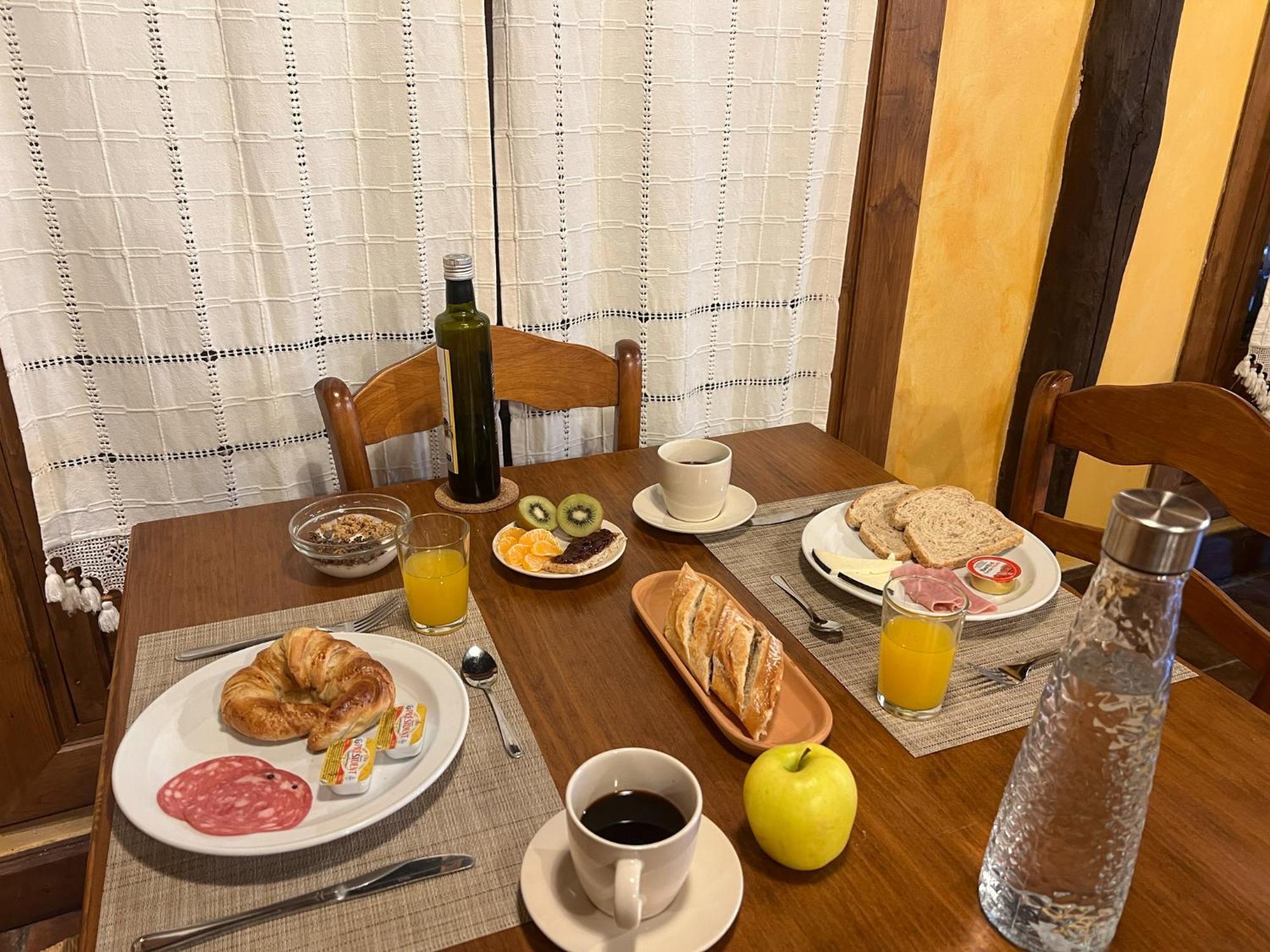 Casa Rural La Fuente Del Jerte Navaconcejo Buitenkant foto
